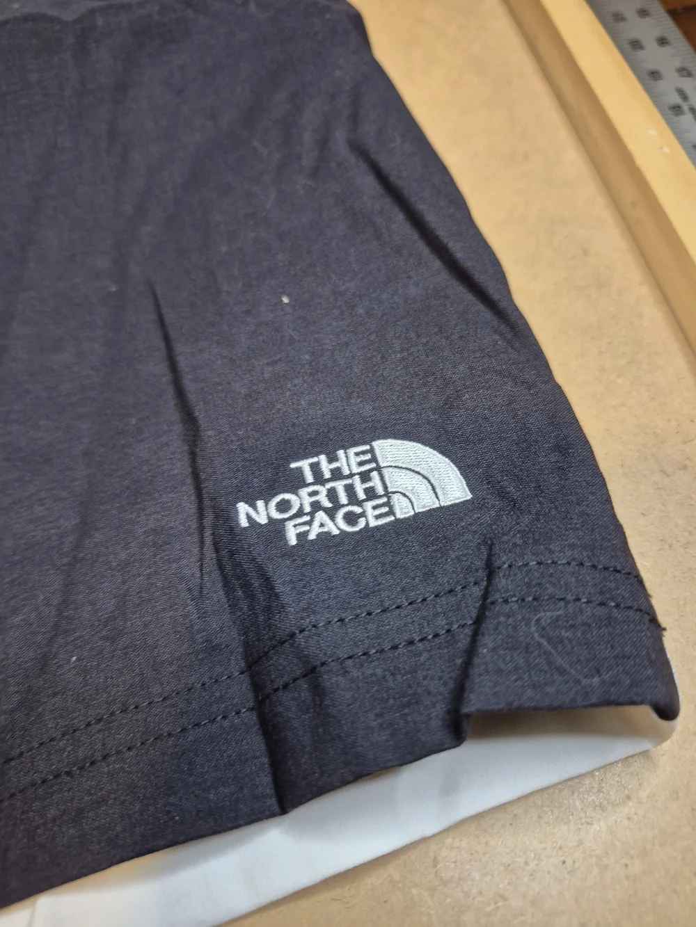 The North Face Men's Black and White Athletic Shorts 4574/7